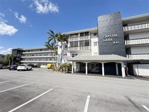 941 Crystal Lake Drive 105, Deerfield Beach, FL 33064