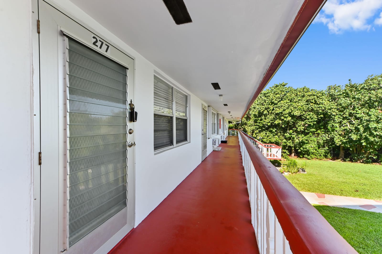 277 Northampton N, West Palm Beach, FL 33417 photo 16
