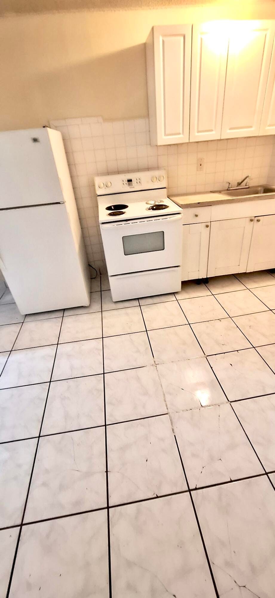 113 NW 27TH Avenue 10, Fort Lauderdale, FL 33311 photo 2
