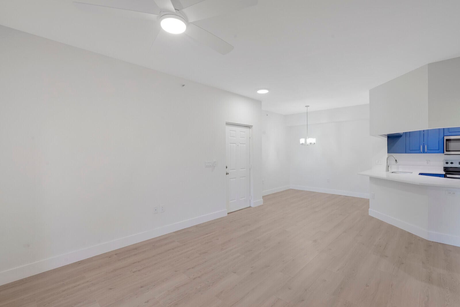 2724 ANZIO Court 305 — photo 6