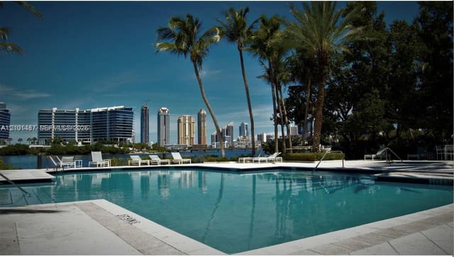 3155 NE 184th Street 8106, Aventura, FL 33160