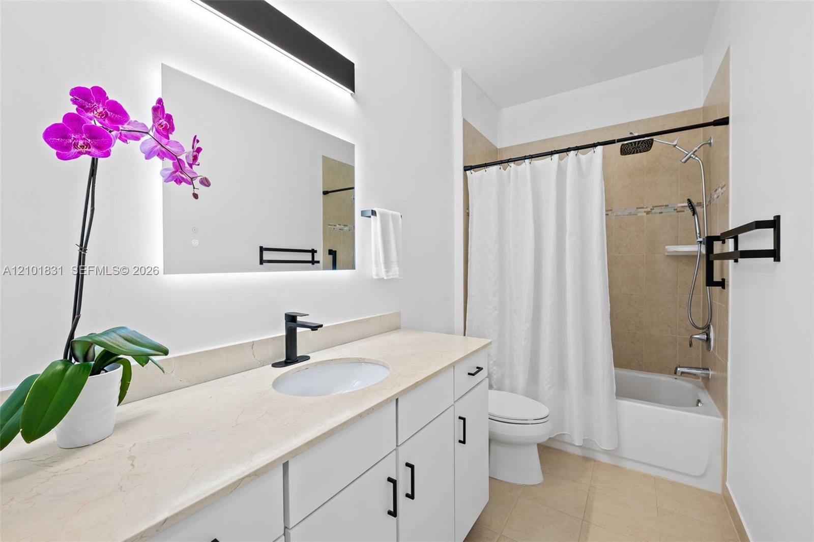 124 W Riverwalk Circle W, Plantation, FL 33325 photo 20