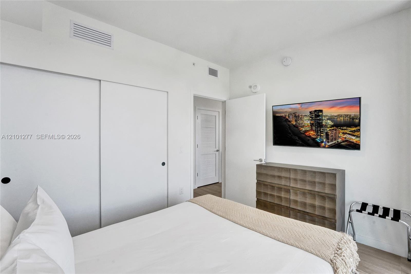 580 72nd Street 1110, Miami Beach, FL 33141 photo 12