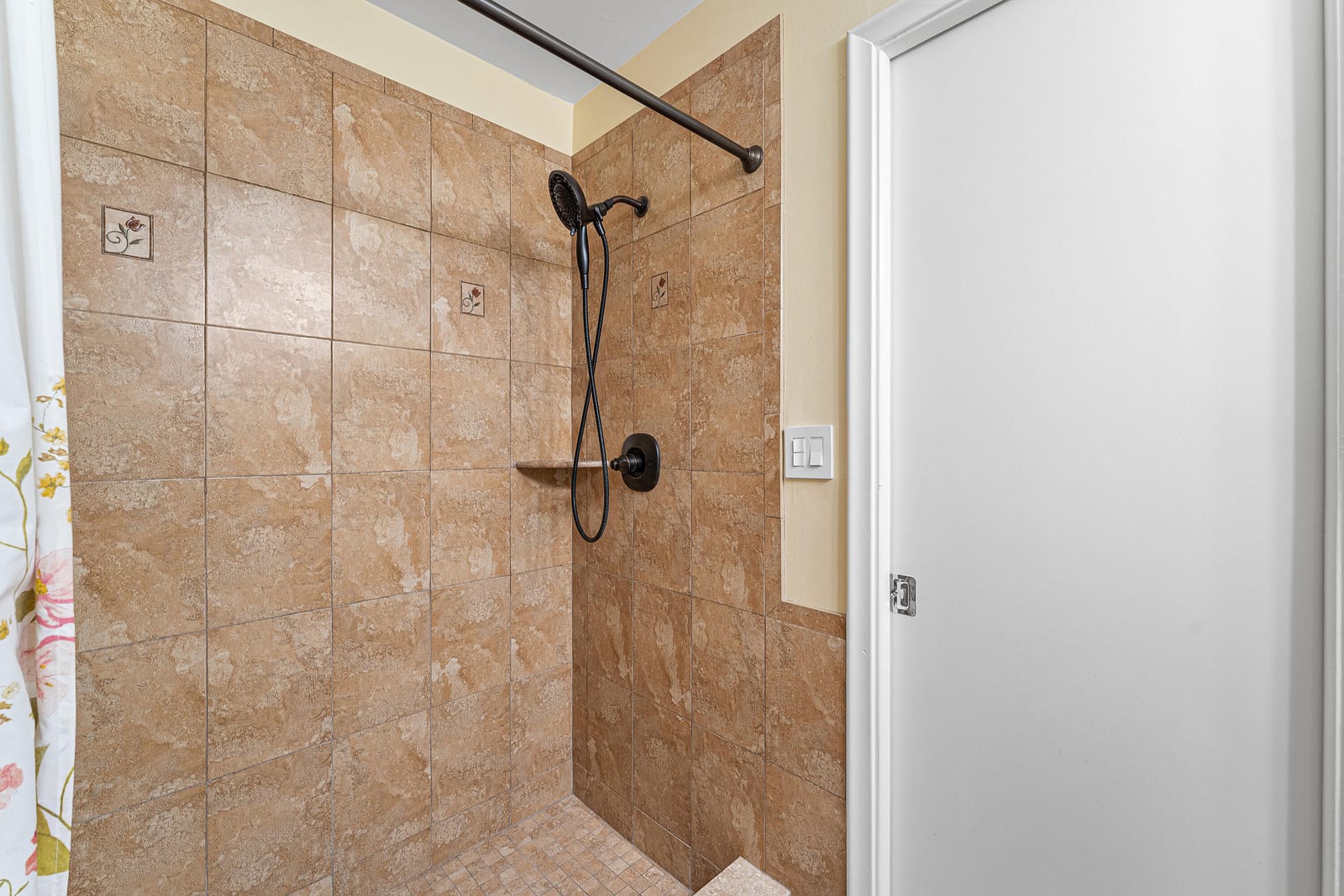 572 HIGH POINT Drive D, Delray Beach, FL 33445 photo 18