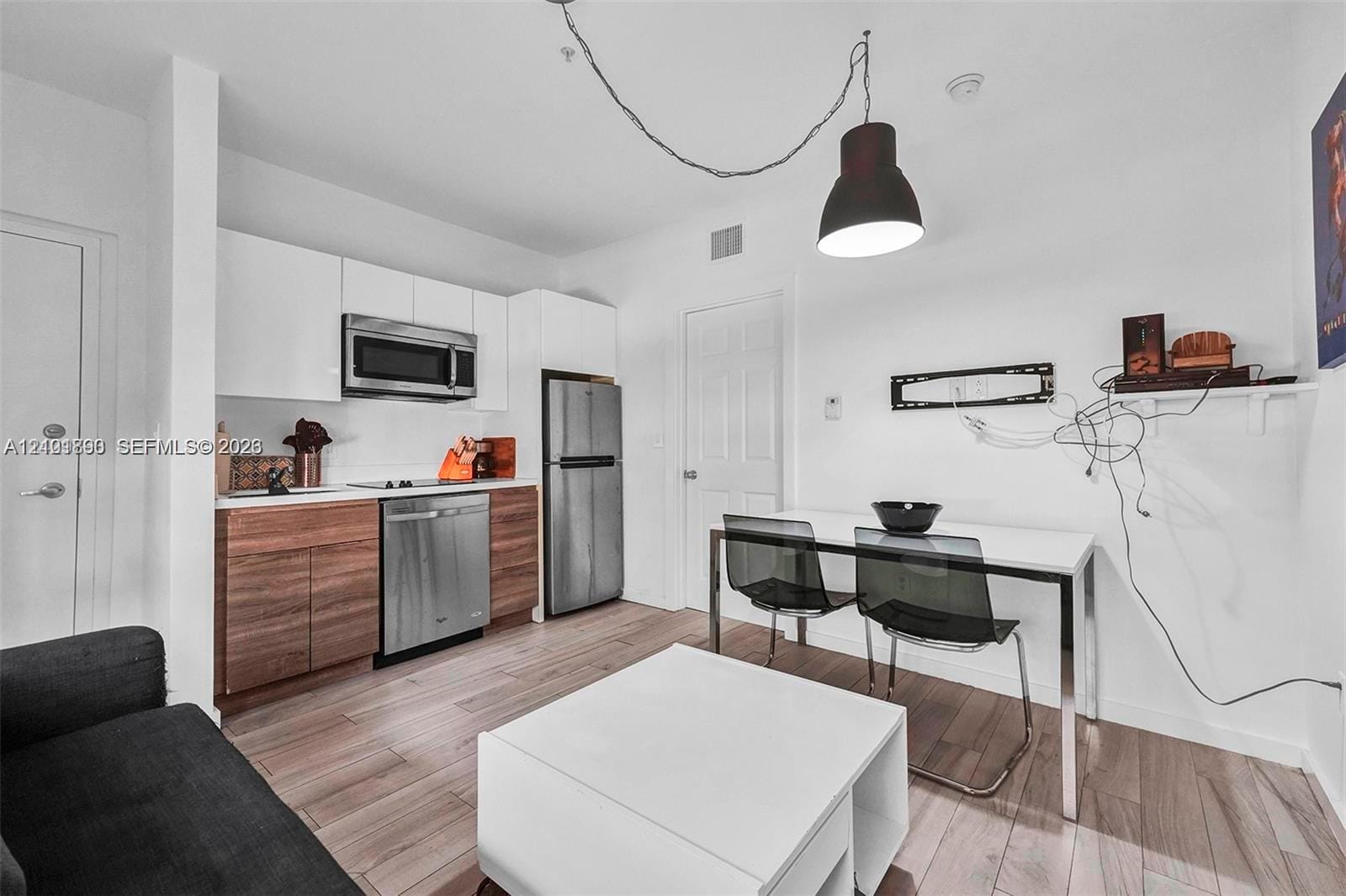 1450 Meridian Avenue 102, Miami Beach, FL 33139 photo 1