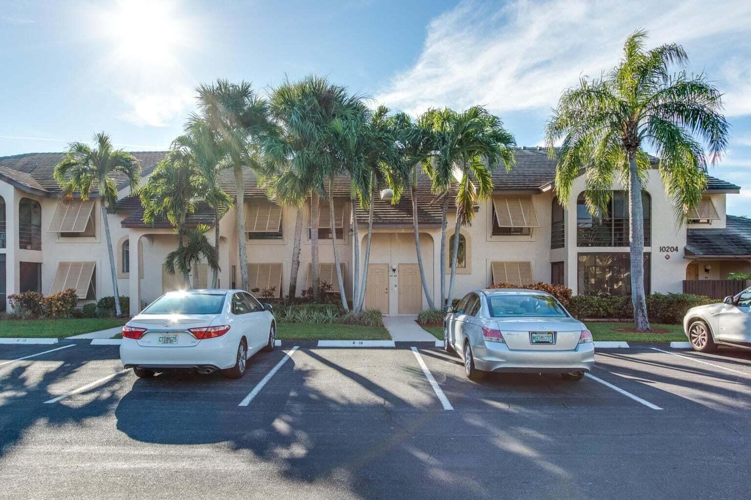 10204 MANGROVE Drive 104 — photo 2