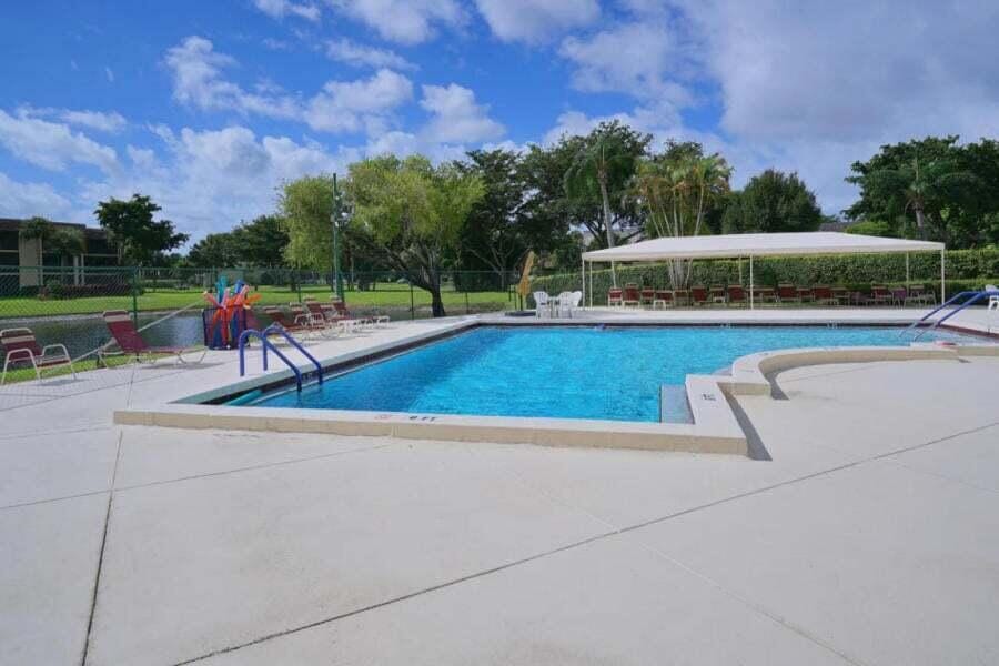 10204 MANGROVE Drive 104, Boynton Beach, FL 33437 photo 16