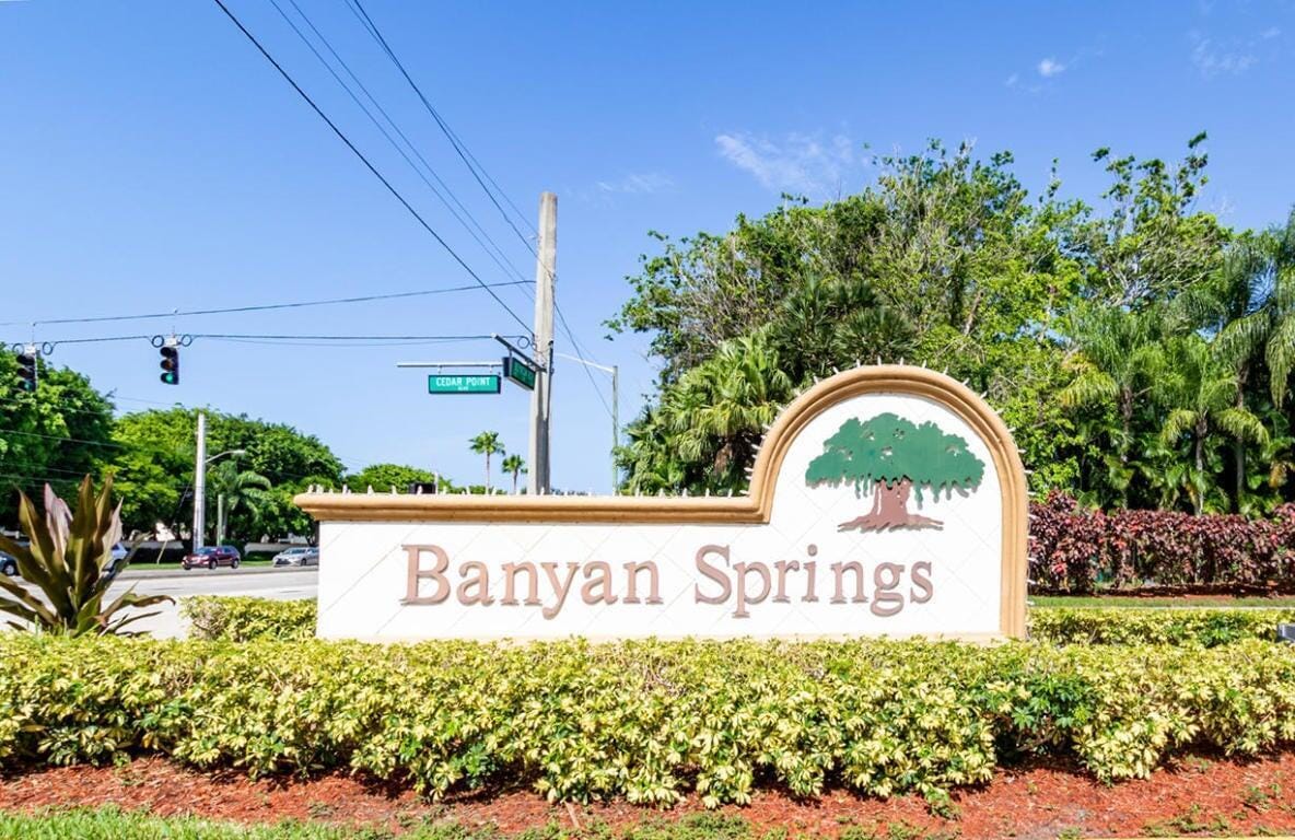 10204 MANGROVE Drive 104