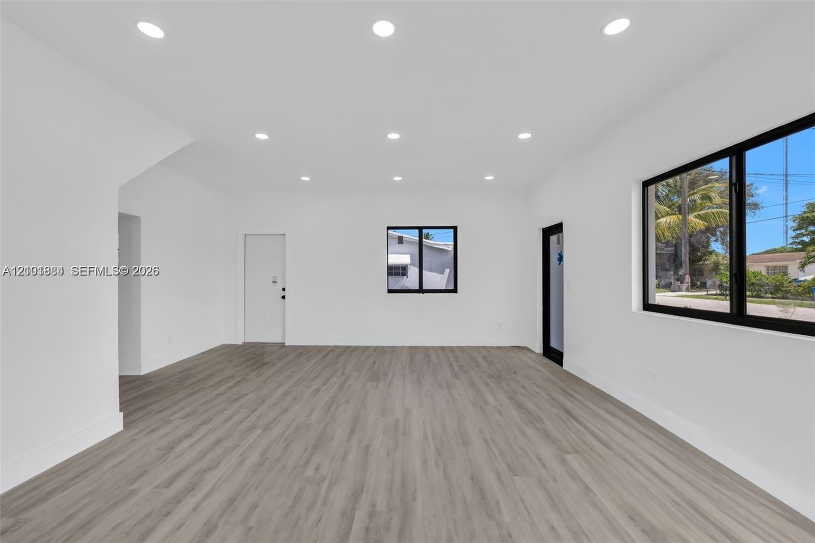 5413 SW 23rd Street — photo 6