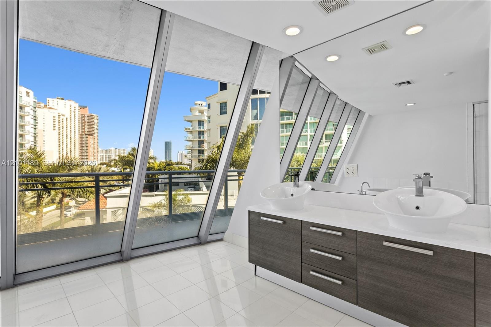 2950 NE 188th Street 349, Aventura, FL 33180 photo 16