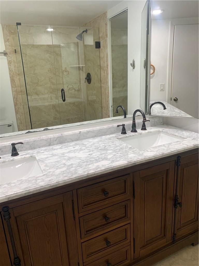 2566 CAMELOT Court, Cooper City, FL 33026 photo 13