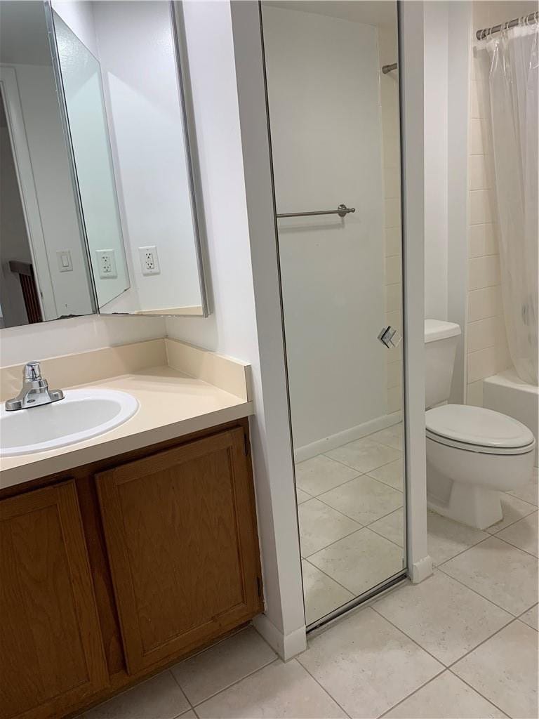 2566 CAMELOT Court, Cooper City, FL 33026 photo 17