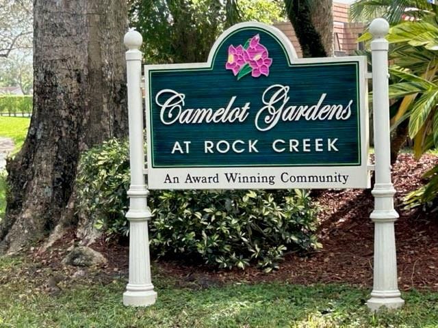 2566 CAMELOT Court, Cooper City, FL 33026 photo 3