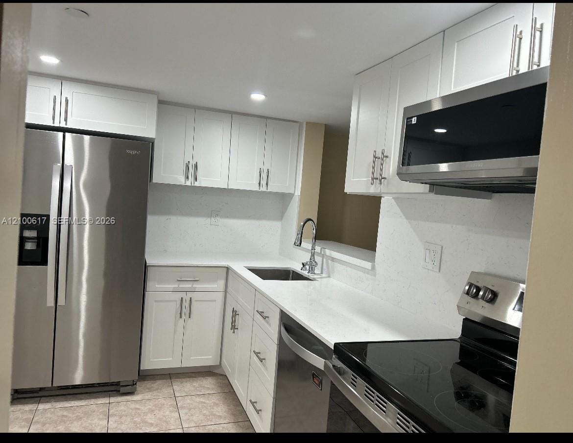 8540 SW 133rd Ave Road 424, Miami, FL 33183