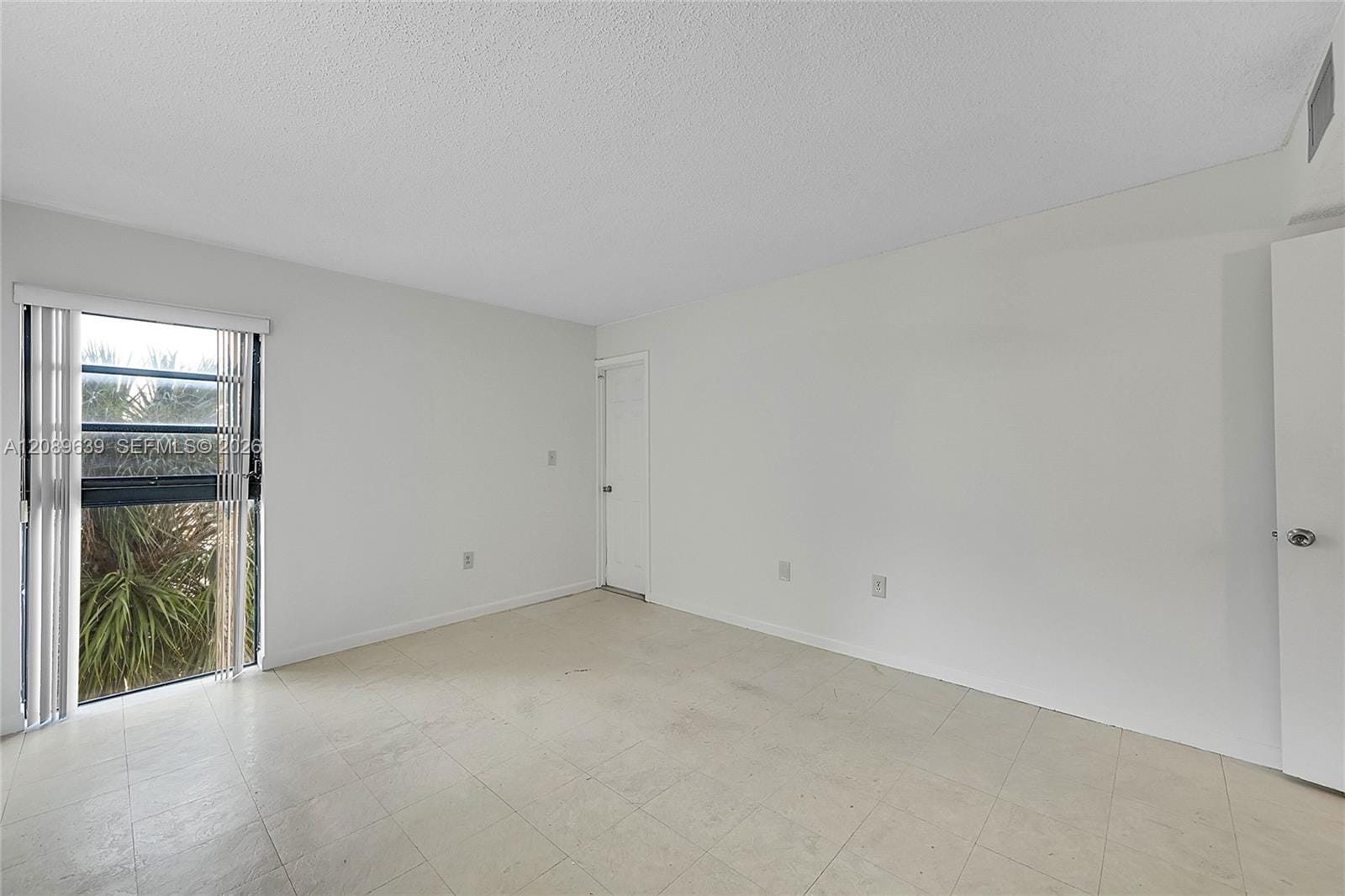 650 NE 149th Street 406A — photo 11