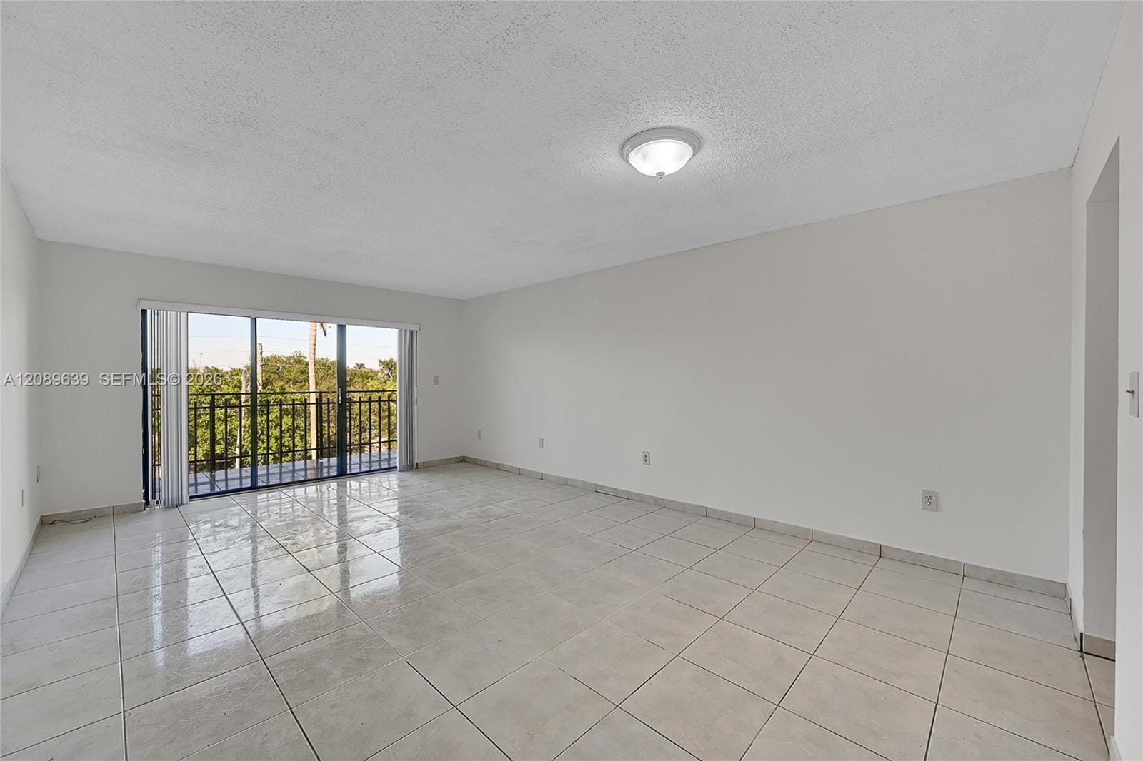 650 NE 149th Street 406A — photo 4