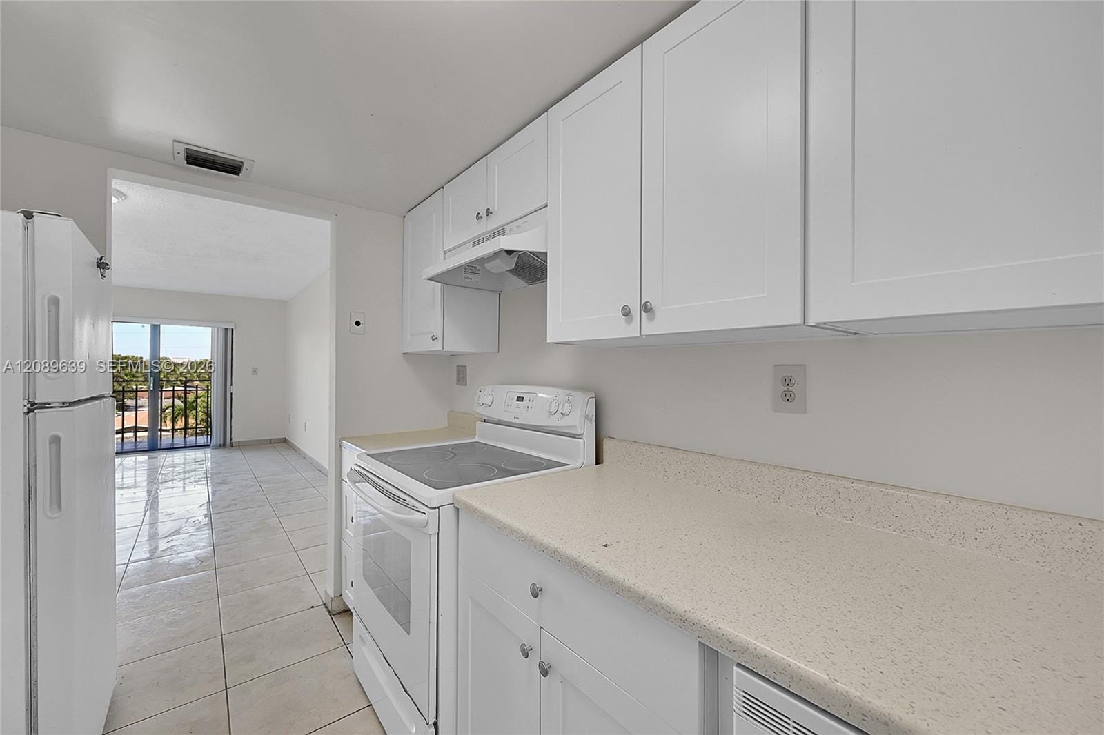 650 NE 149th Street 406A — photo 8