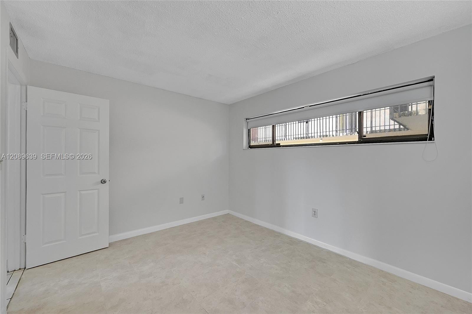 650 NE 149th Street 406A — photo 9