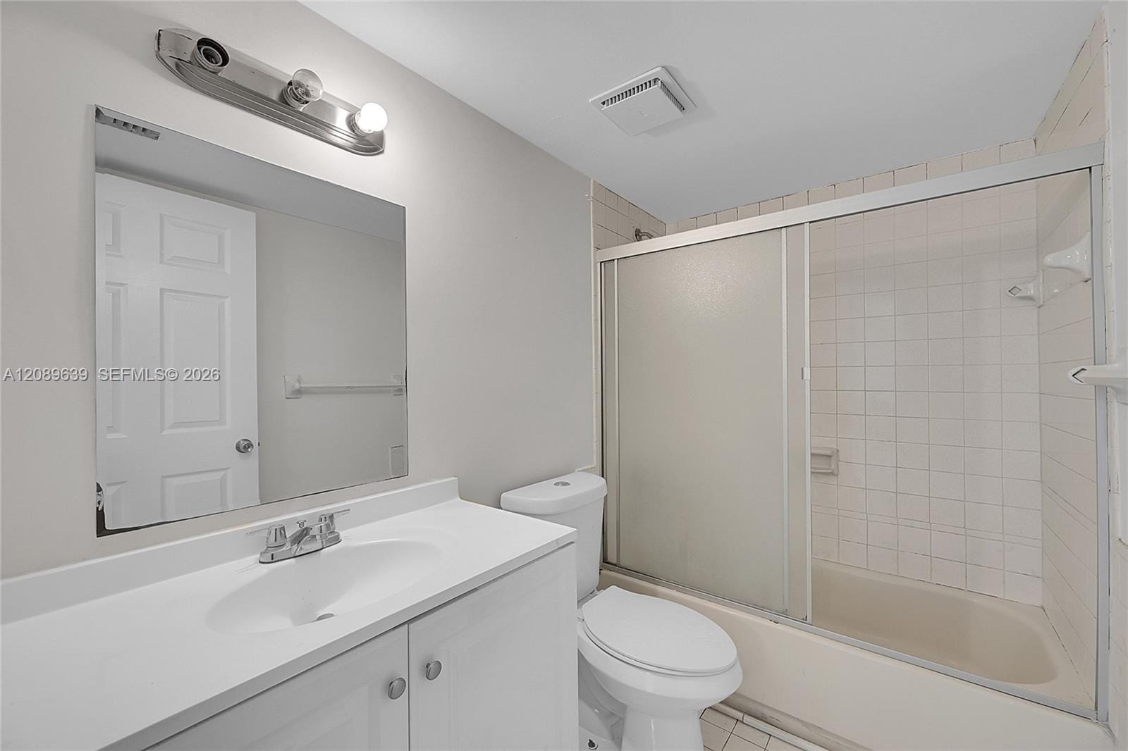 650 NE 149th Street 406A — photo 10