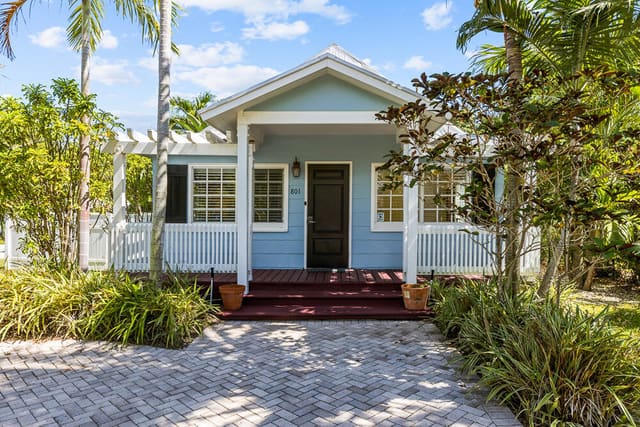 801 SE 3RD Avenue, Delray Beach, FL 33483