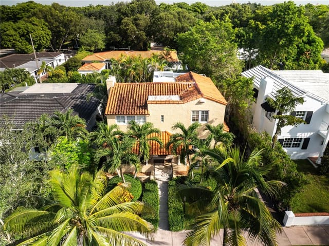 1461 Certosa Avenue, Coral Gables Riviera, Coral Gables, FL