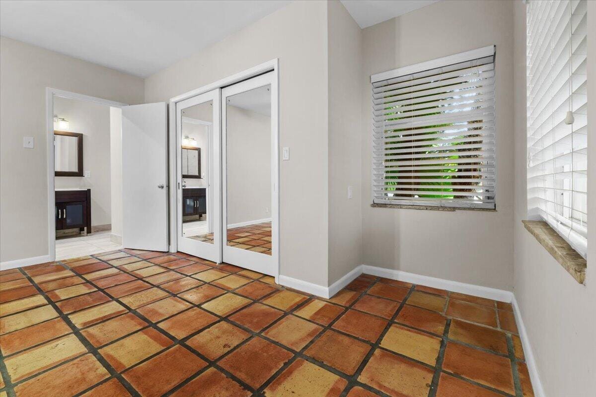 2337 SW 27TH Avenue, Fort Lauderdale, FL 33312 photo 24