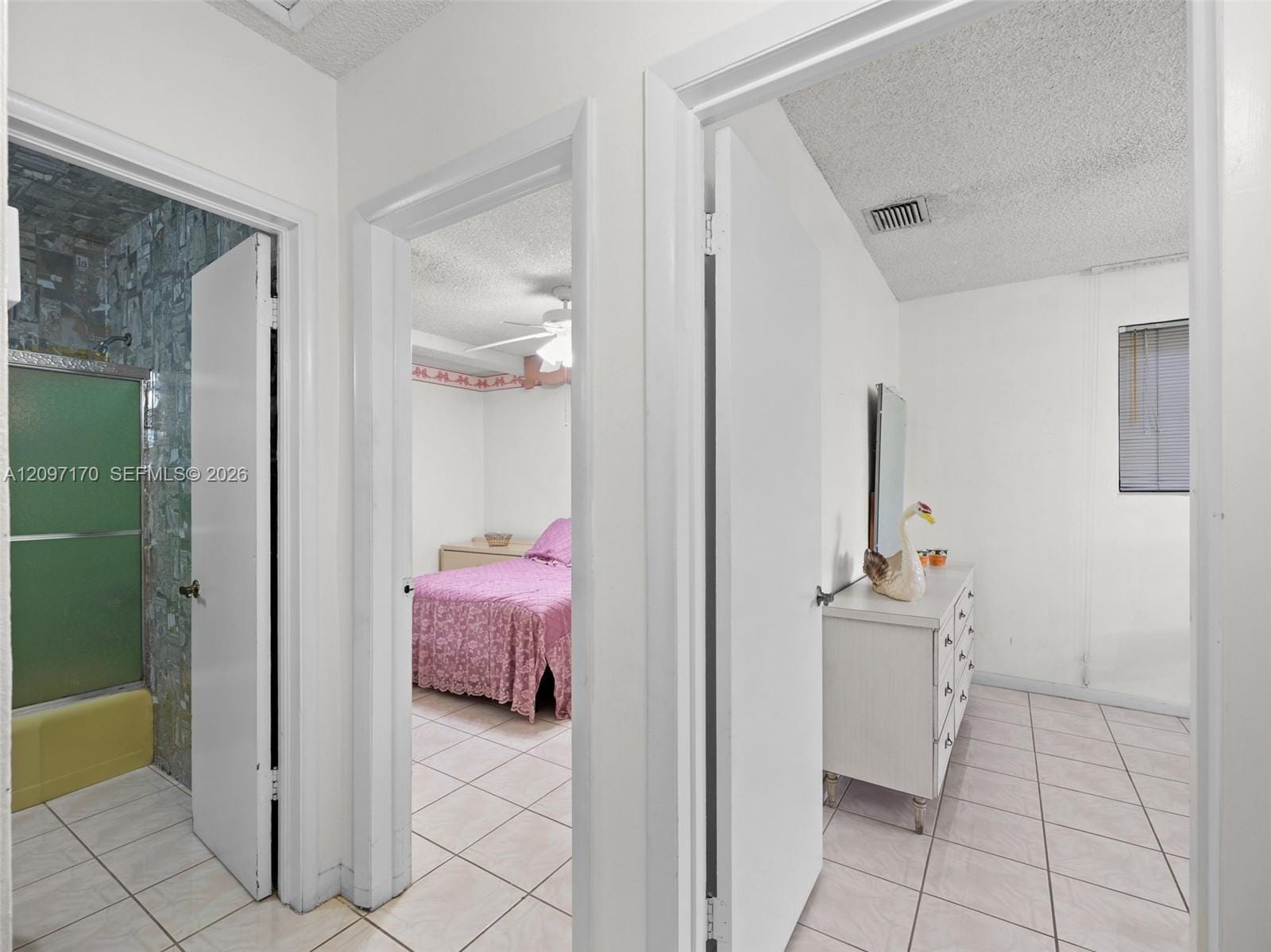 1075 W 32nd Street, Hialeah, FL 33012 photo 10