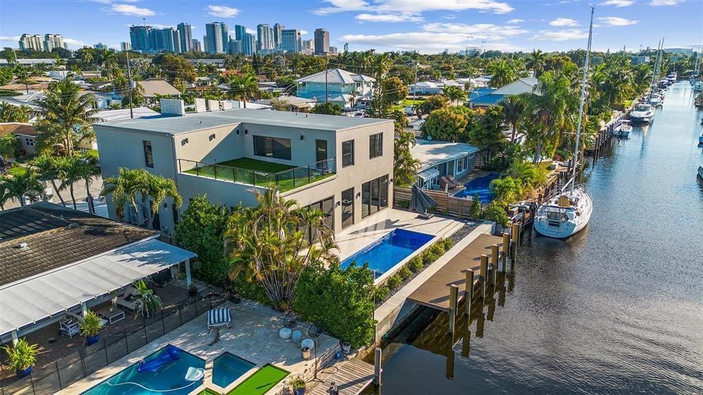 1212 AVOCADO Isle, Fort Lauderdale, FL 33315 photo 2
