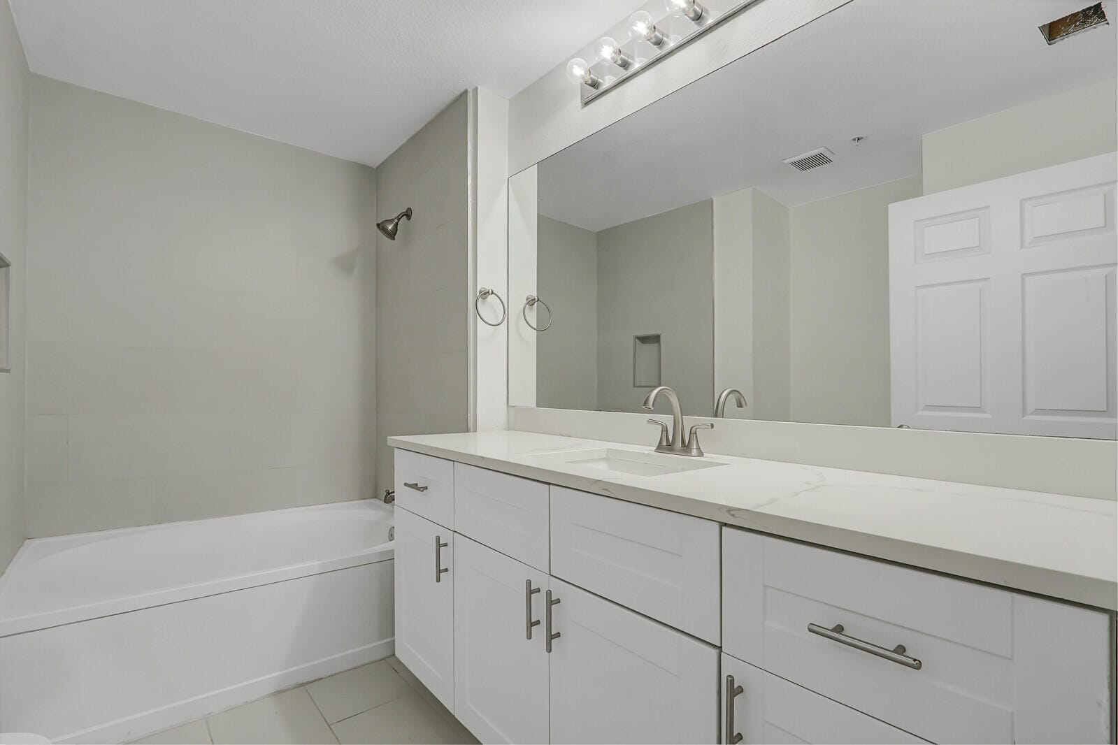 2916 TUSCANY Court 302, Palm Beach Gardens, FL 33410 photo 14