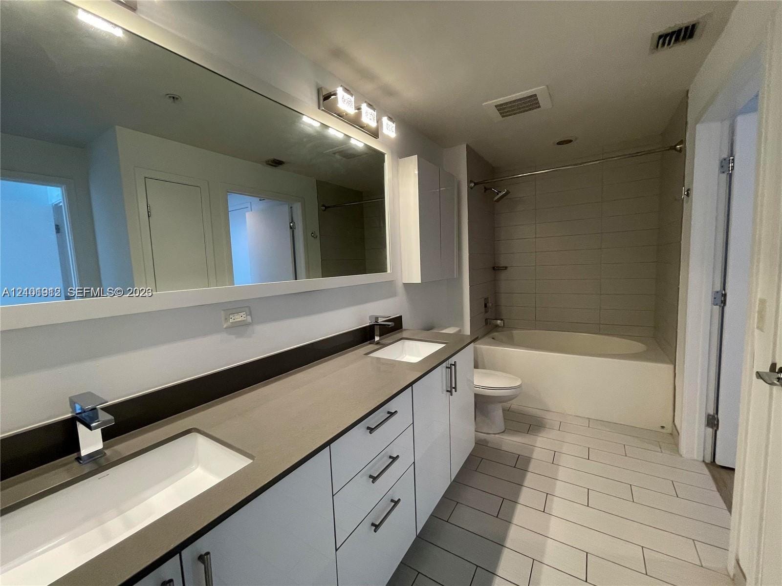 999 SW 1st Avenue 2109 — photo 9