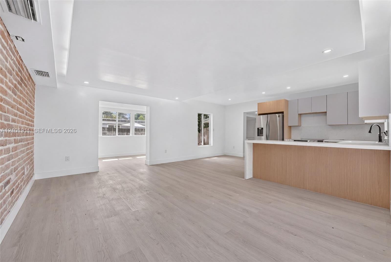 334 NW 110th Street — photo 4