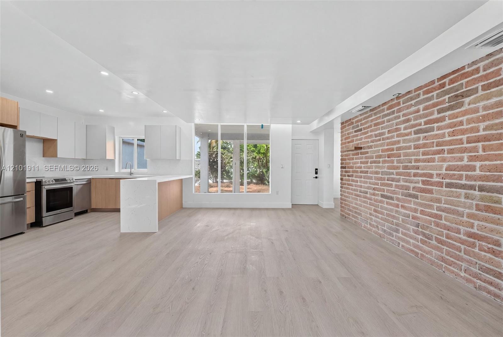 334 NW 110th Street — photo 5