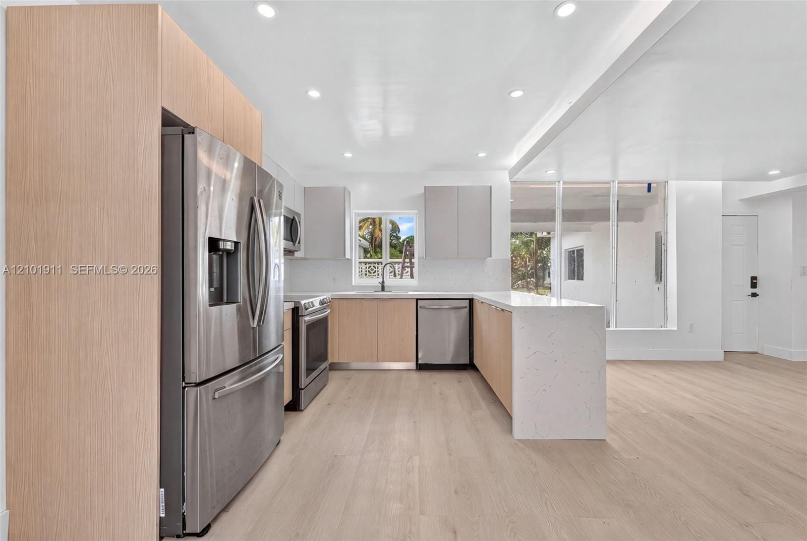334 NW 110th Street — photo 8