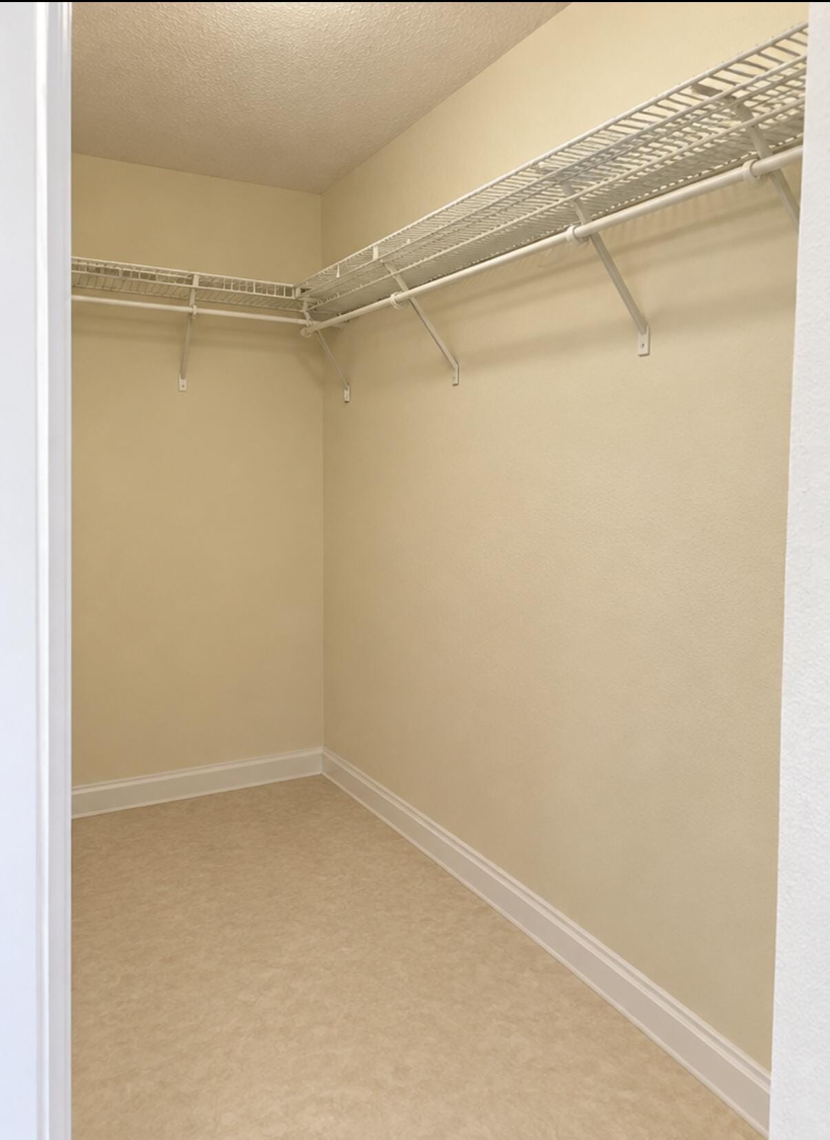 804 Summit Lake Drive, West Palm Beach, FL 33406 photo 17