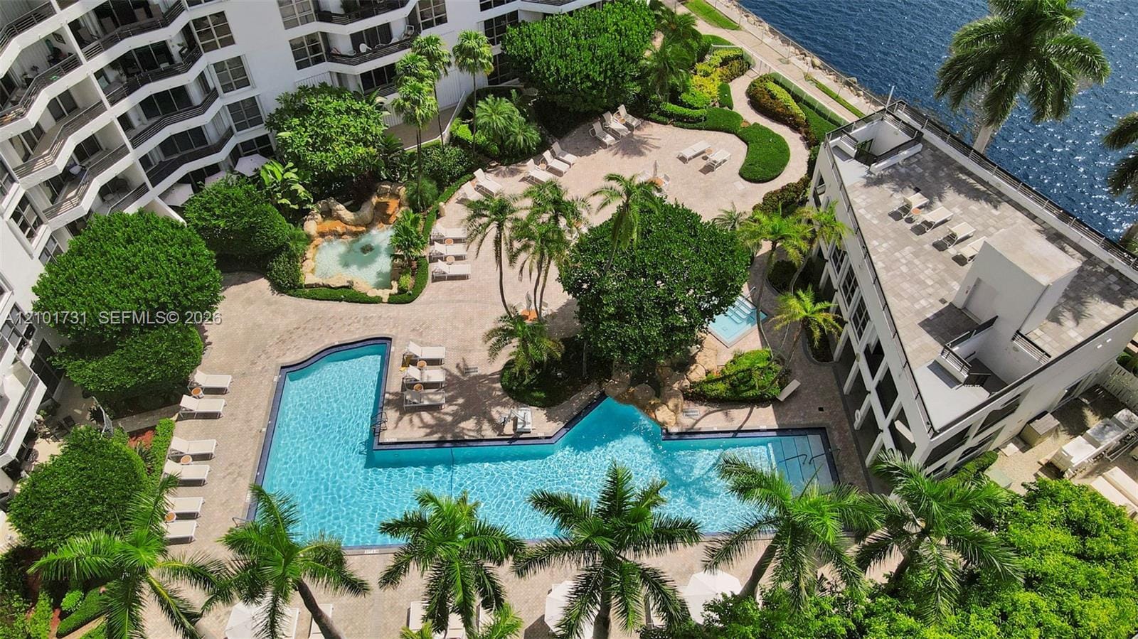 3600 Mystic Pointe Drive PH3, Aventura, FL 33180 photo 21