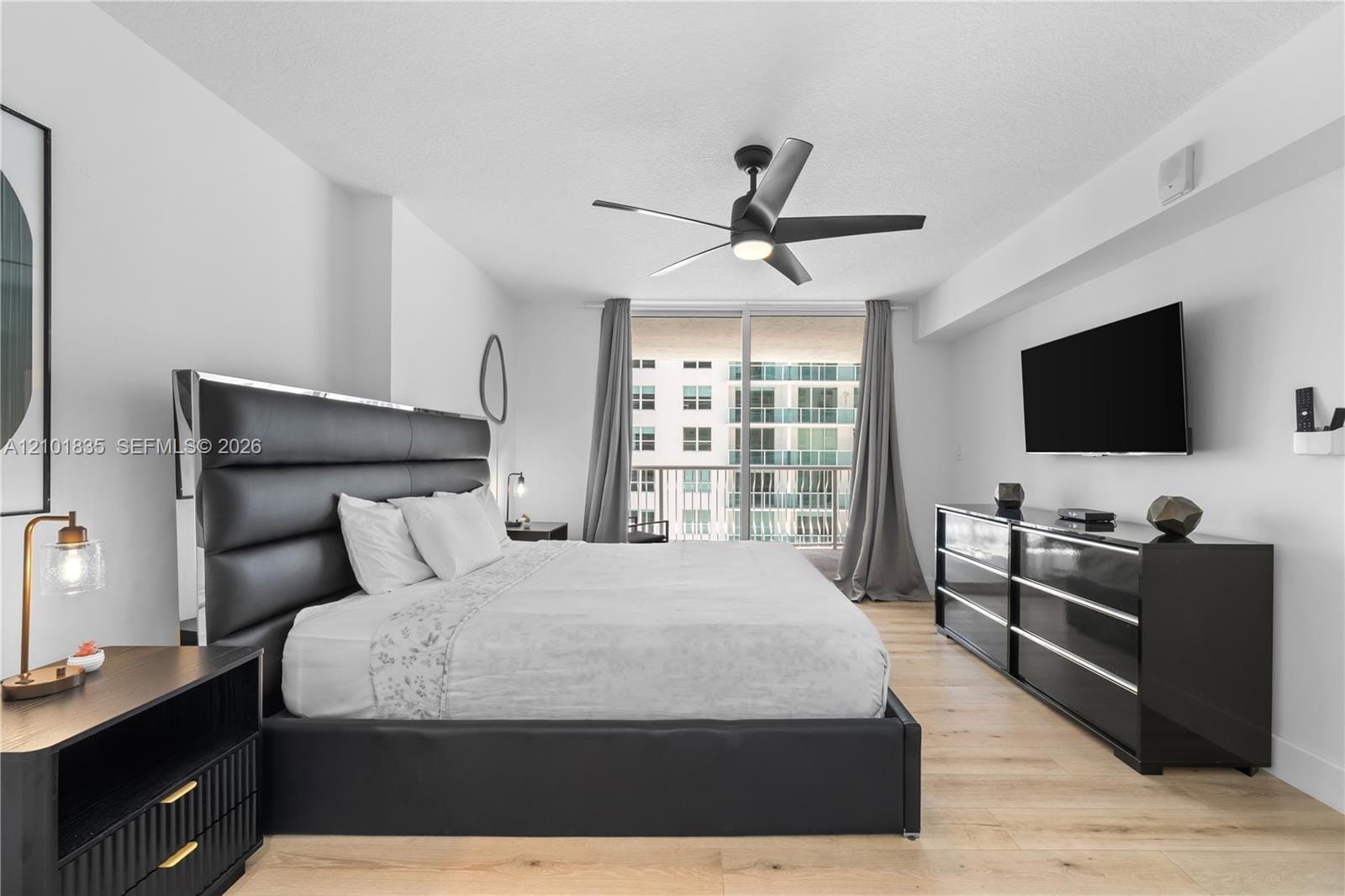 1200 Brickell Bay Drive 1907, Miami, FL 33131 photo 15