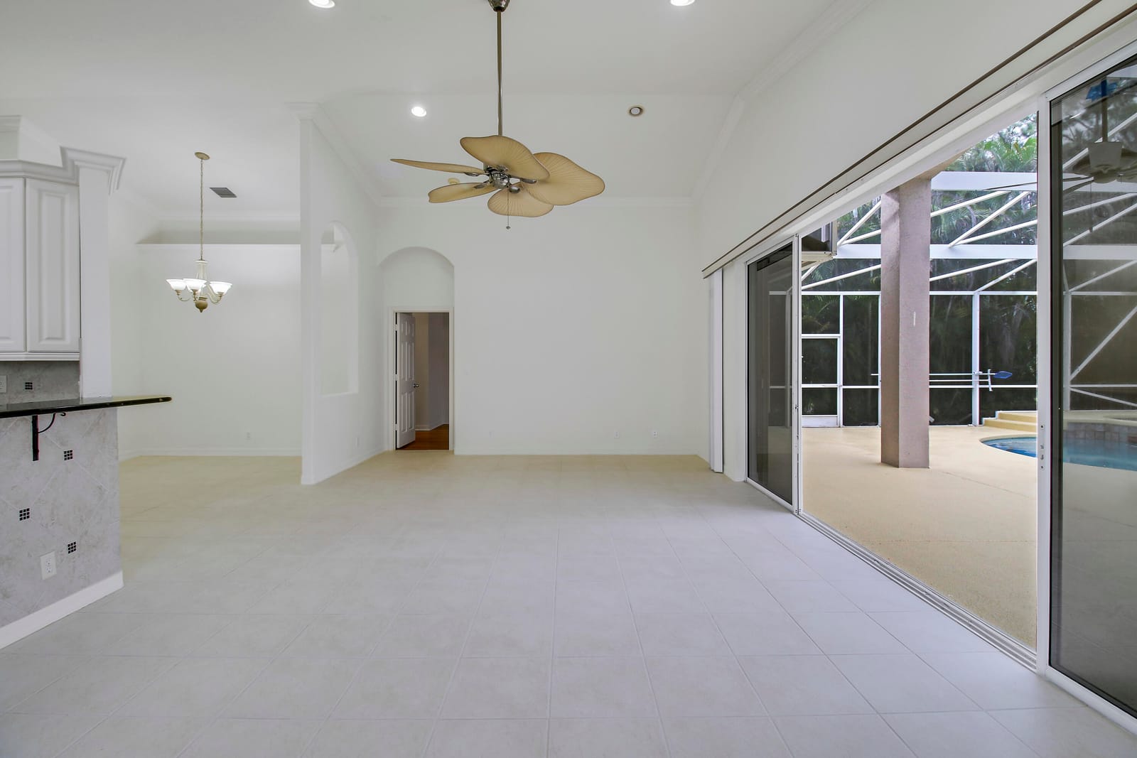 6815 SE Twin Oaks Circle, Stuart, FL 34997 photo 13