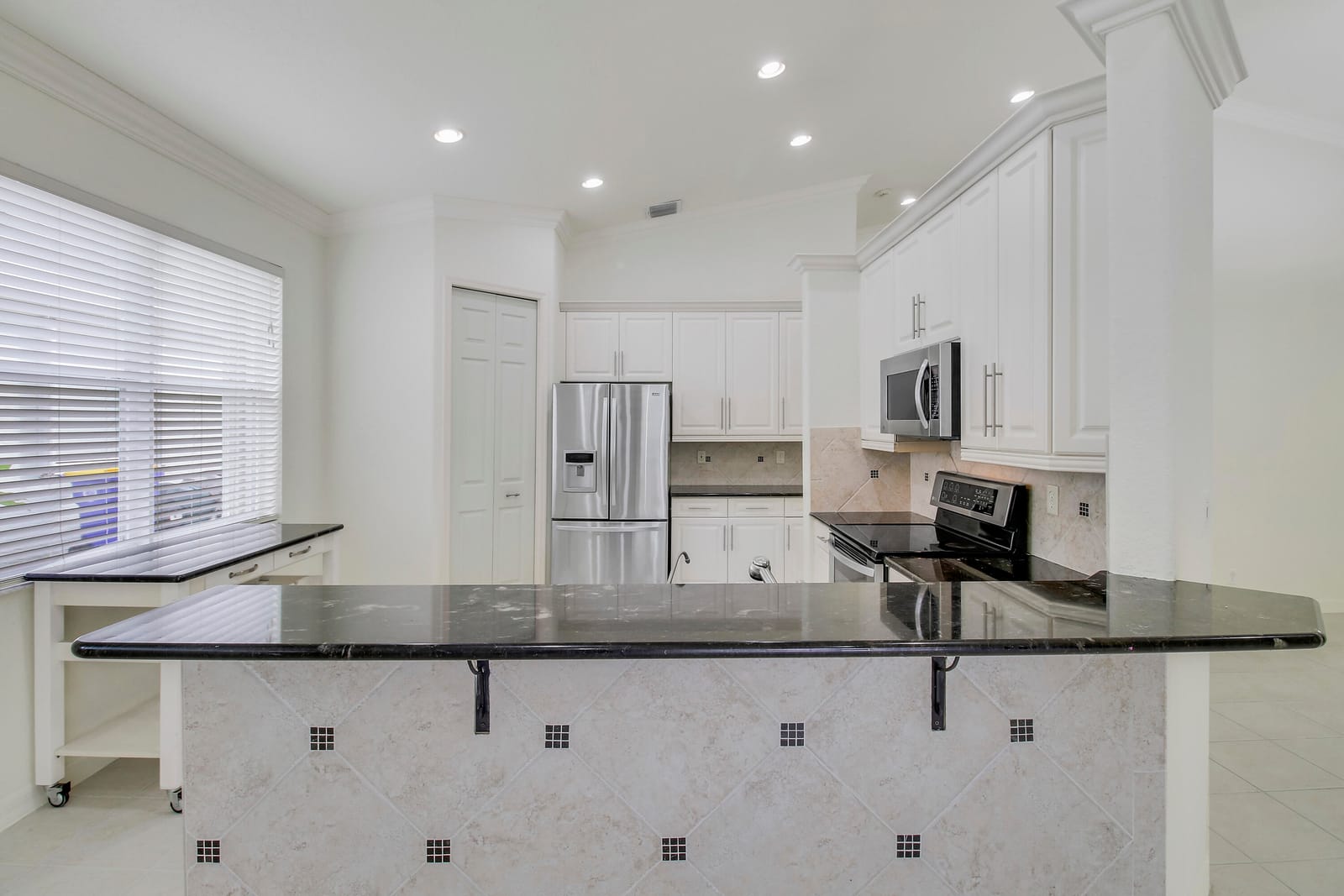 6815 SE Twin Oaks Circle, Stuart, FL 34997 photo 18