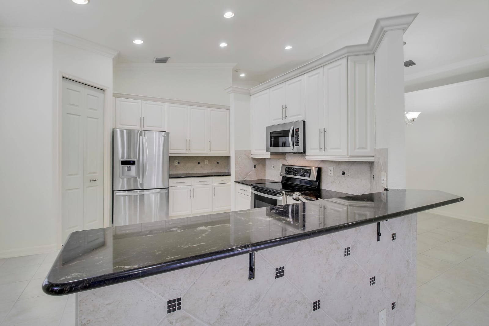 6815 SE Twin Oaks Circle, Stuart, FL 34997 photo 20