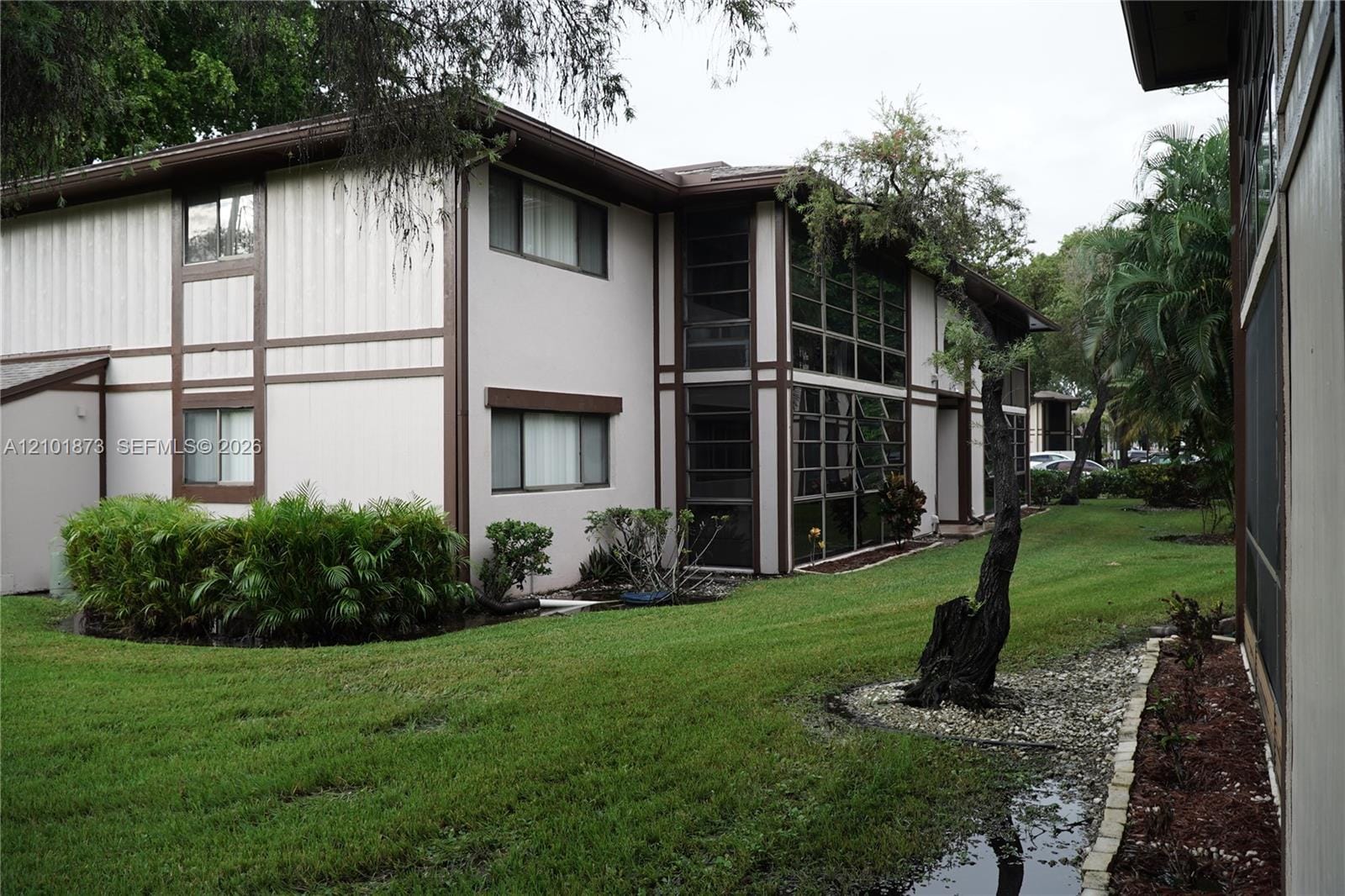 9938 S Belfort Circle 103, Tamarac, FL 33321 photo 11