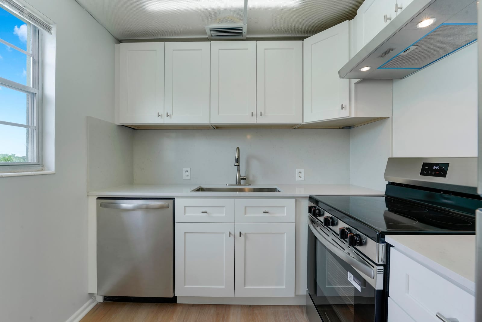 290 Dorset G — photo 4