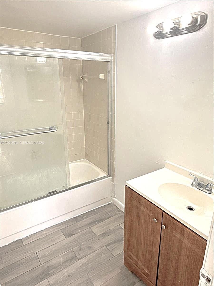 210 Lake Pointe Drive 210, Oakland Park, FL 33309 photo 16