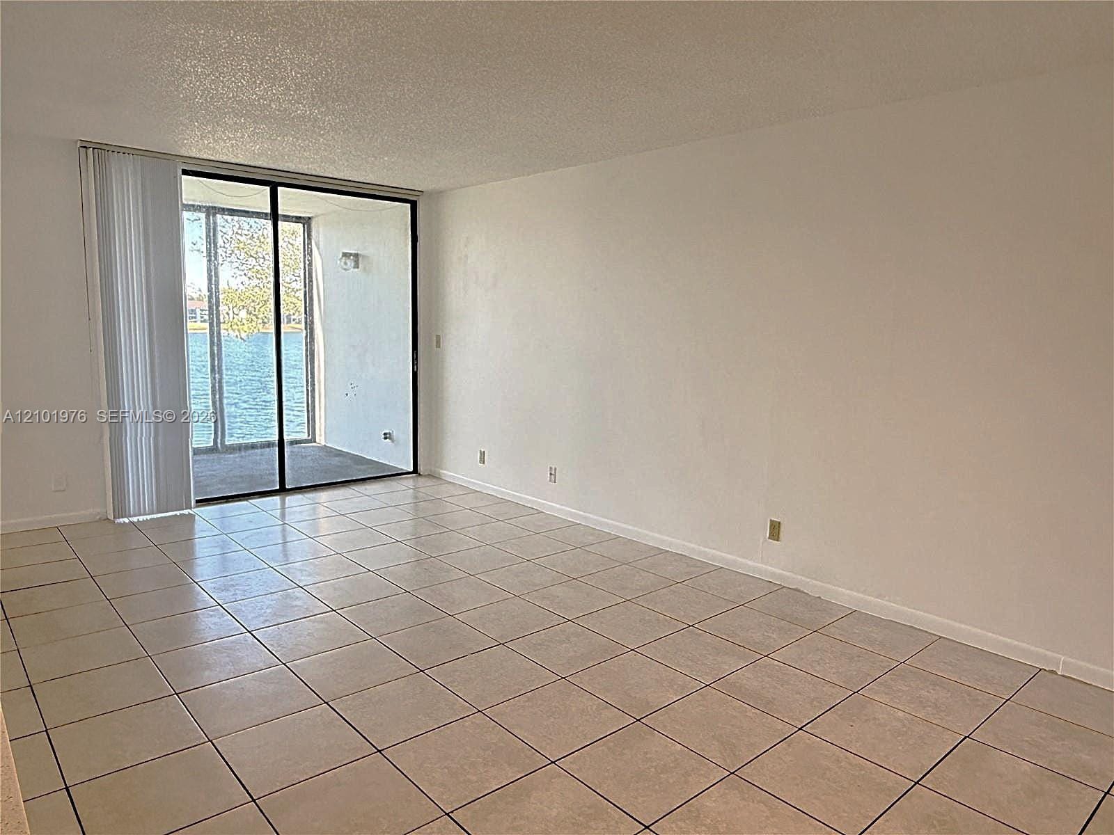 210 Lake Pointe Drive 210, Oakland Park, FL 33309 photo 5