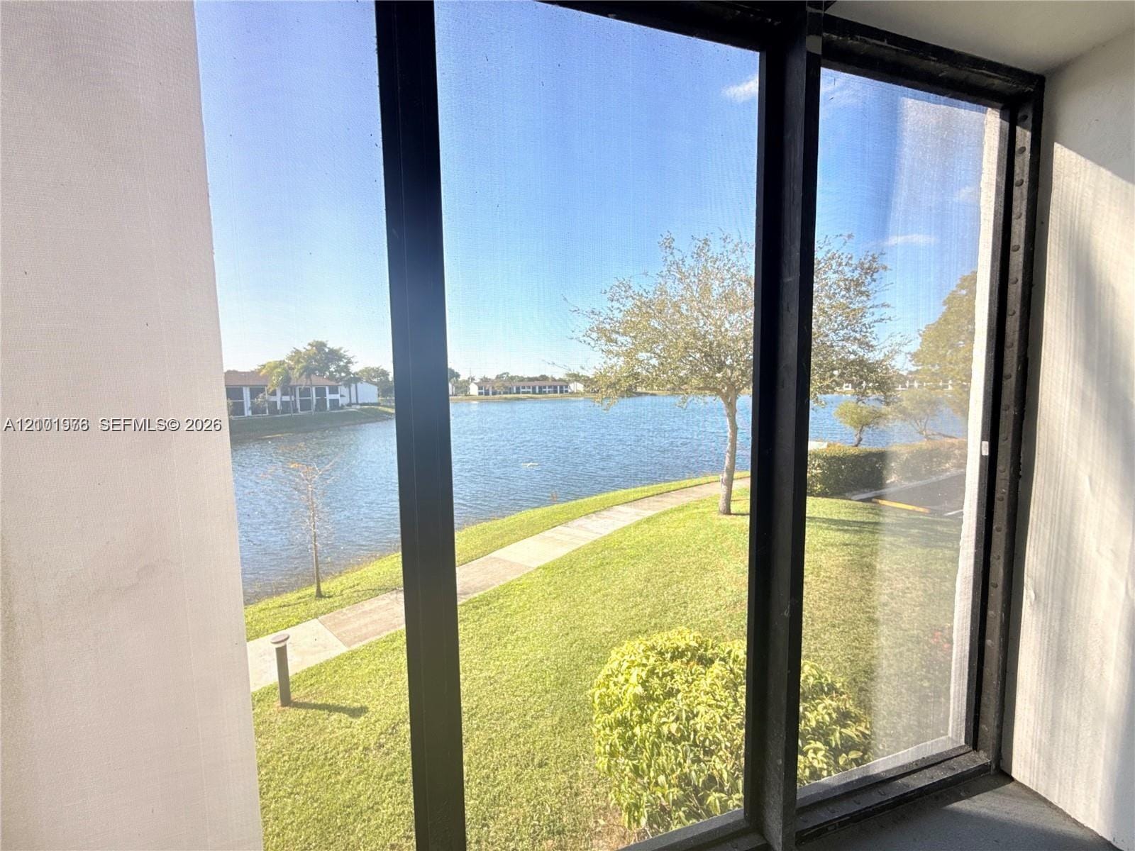 210 Lake Pointe Drive 210, Oakland Park, FL 33309 photo 6