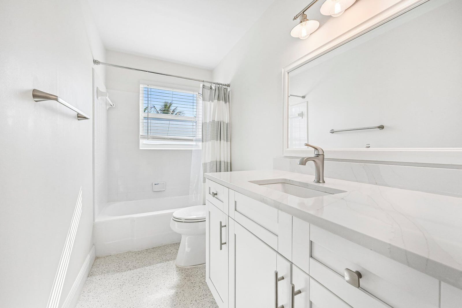 371 Saturn Avenue, Tequesta, FL 33469 photo 19