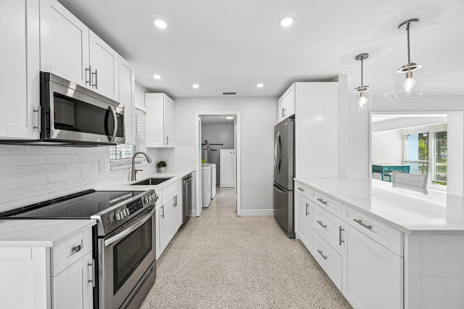 371 Saturn Avenue, Tequesta, FL 33469 photo 8
