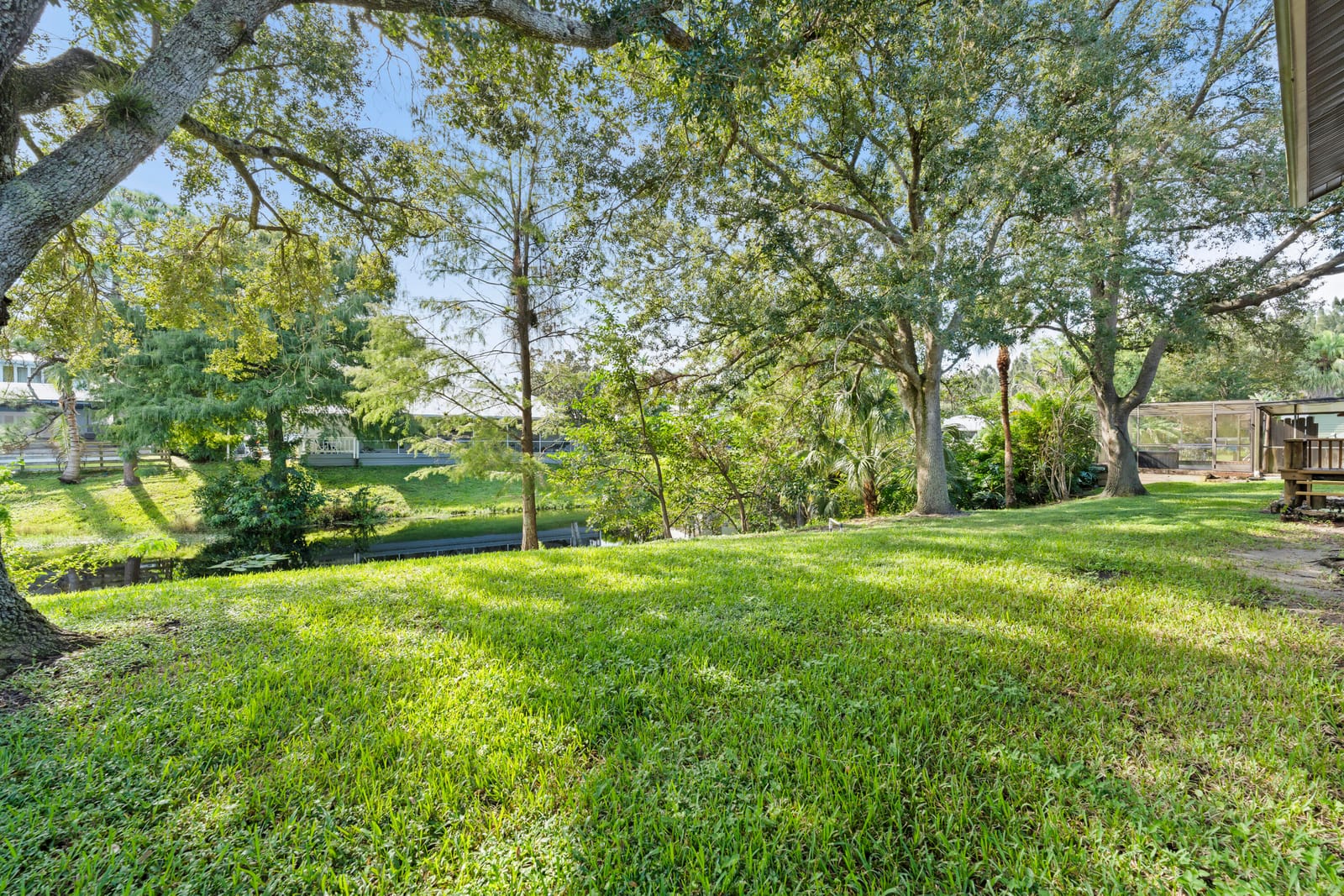 8070 SE RIVER Lane, Stuart, FL 34997 photo 13