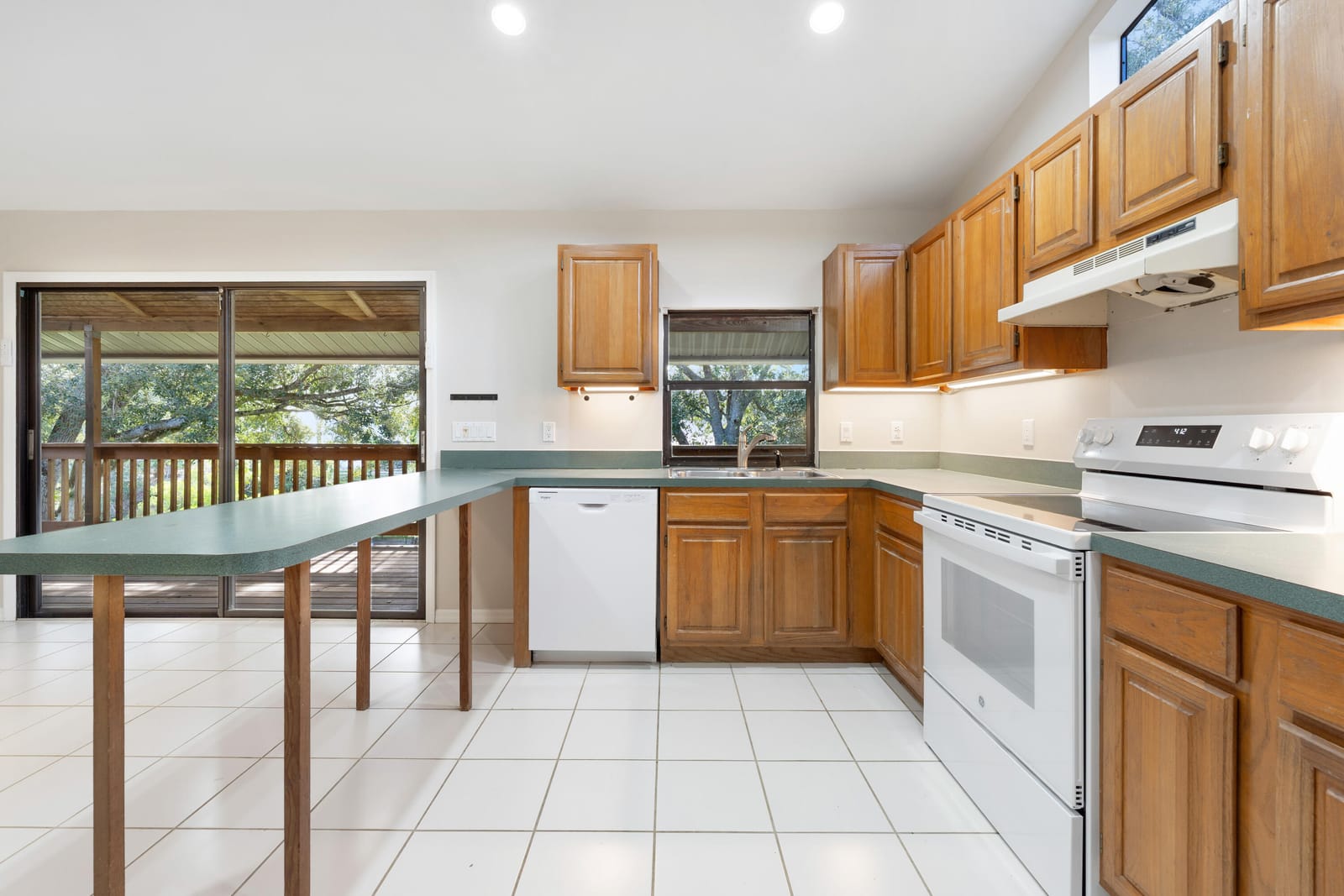 8070 SE RIVER Lane, Stuart, FL 34997 photo 3