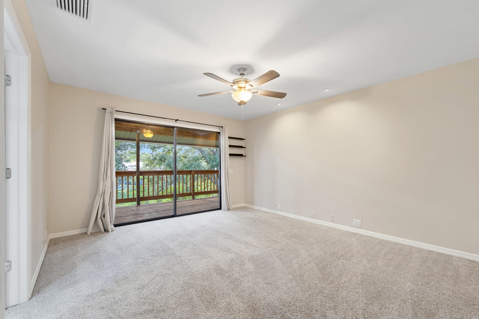 8070 SE RIVER Lane, Stuart, FL 34997 photo 4