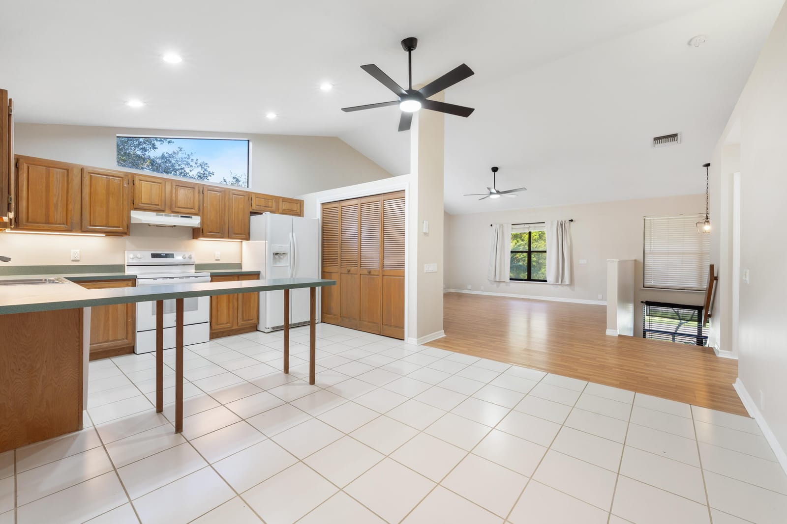 8070 SE RIVER Lane, Stuart, FL 34997 photo 8